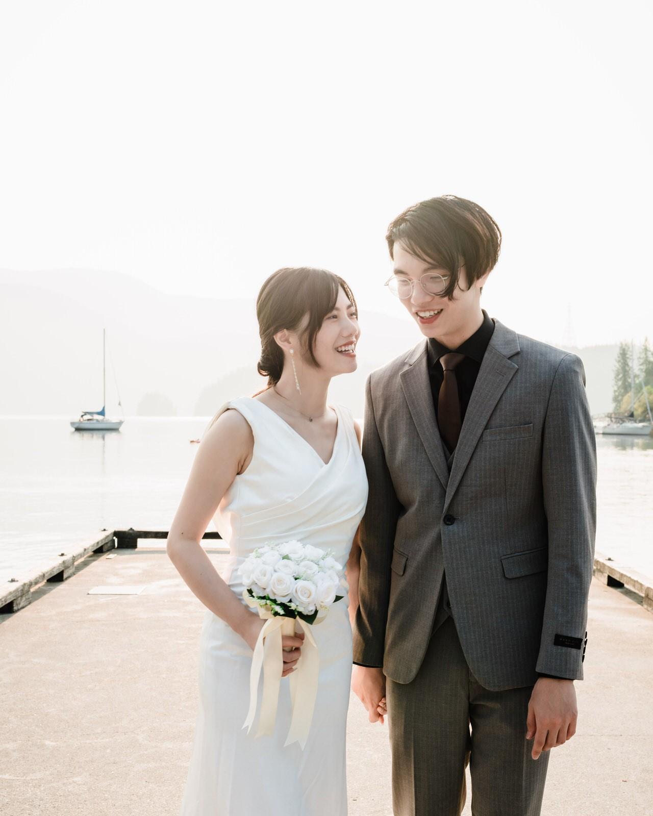 Deep Cove Ethereal Wedding Photoshoot: Capturing Carman & Charles at Sunrise in Deep Cove