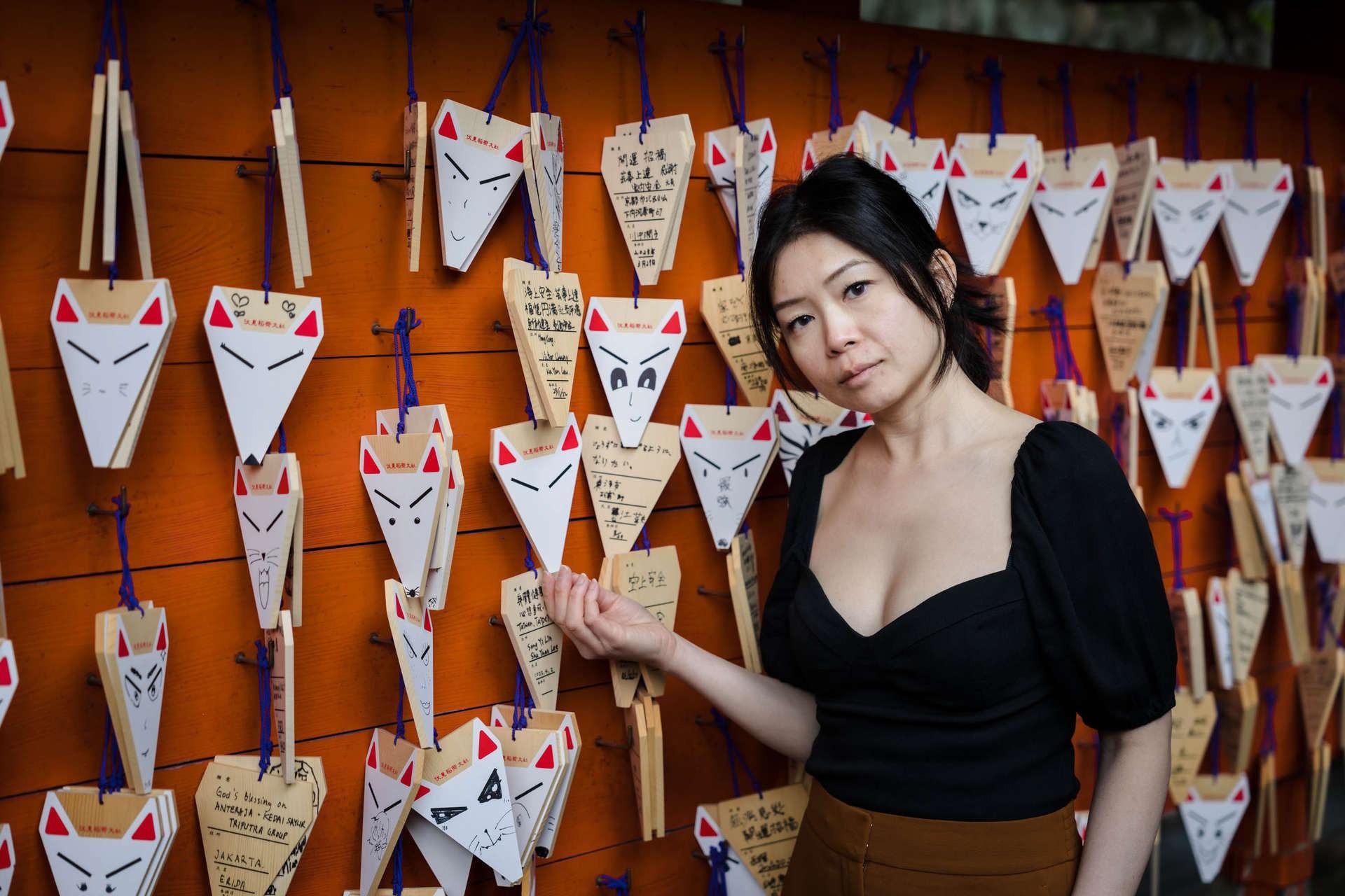 Fushimi Inari Shrine in Japan exploring the beauty of Kyoto Photoshoot